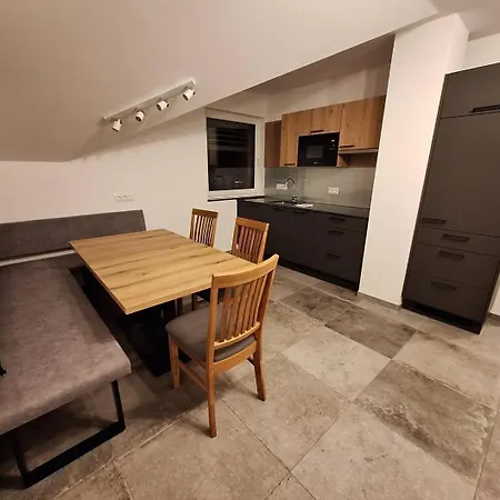 Apartment Almhaus Hochenwarter Sonnenalpe Nassfeld