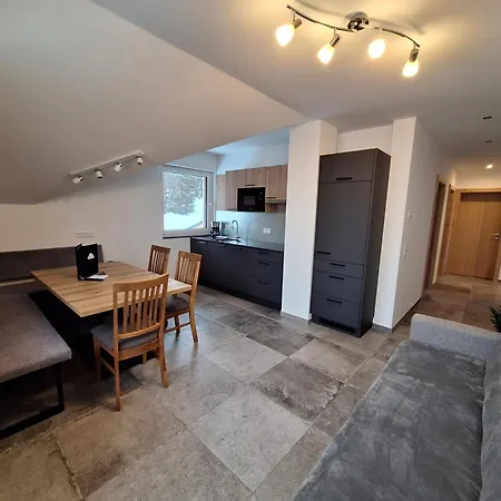 Almhaus Hochenwarter Apartment